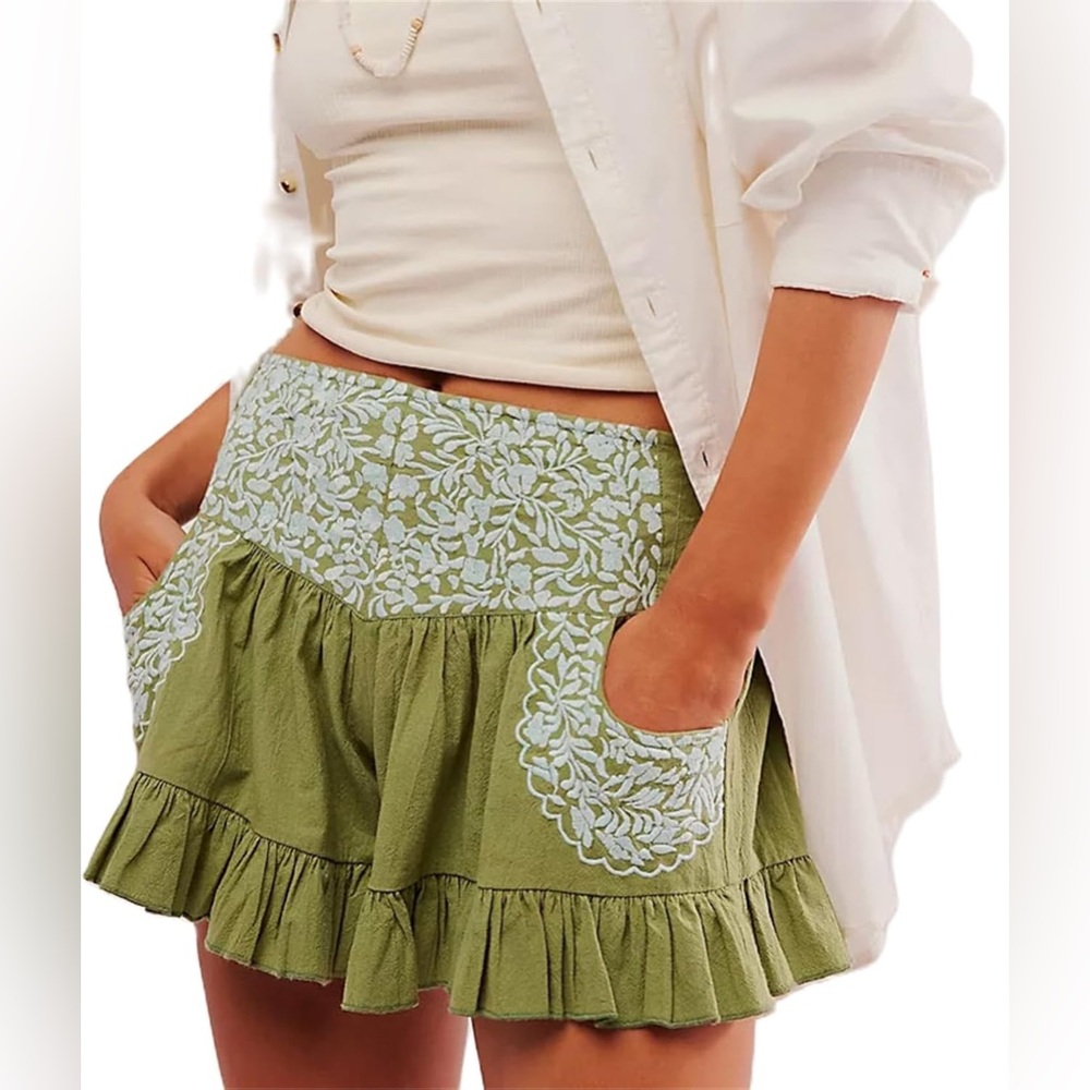Free People Ruffle Short - Picture 4 of 14